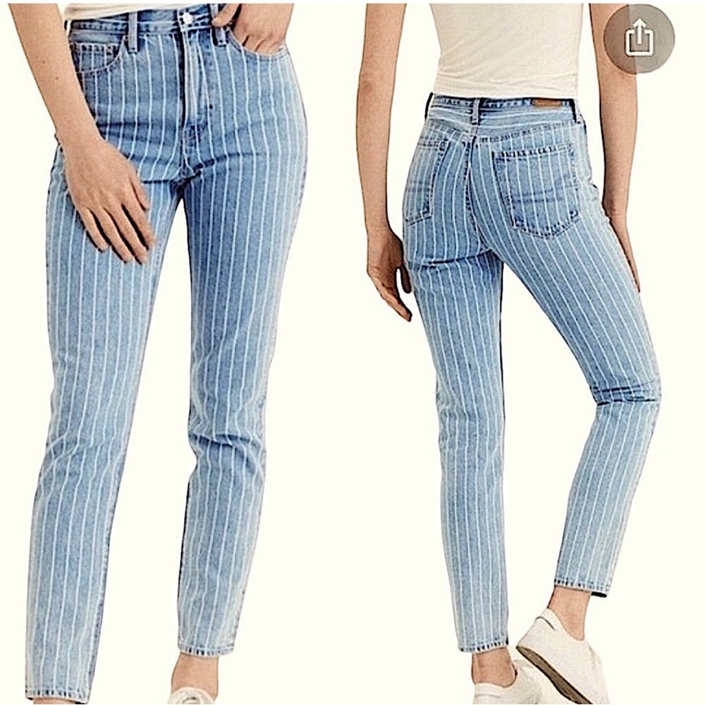 AMERICAN EAGLE: Vintage Striped Light Wash Mom Jean - Size 12